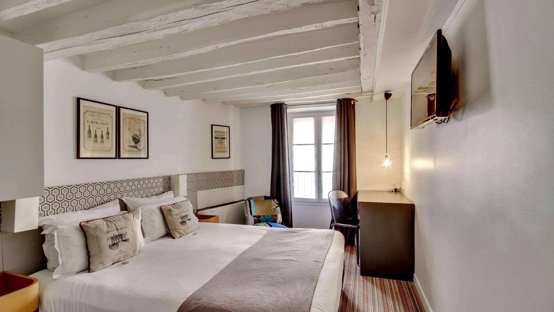 Sevres Saint Germain Paris