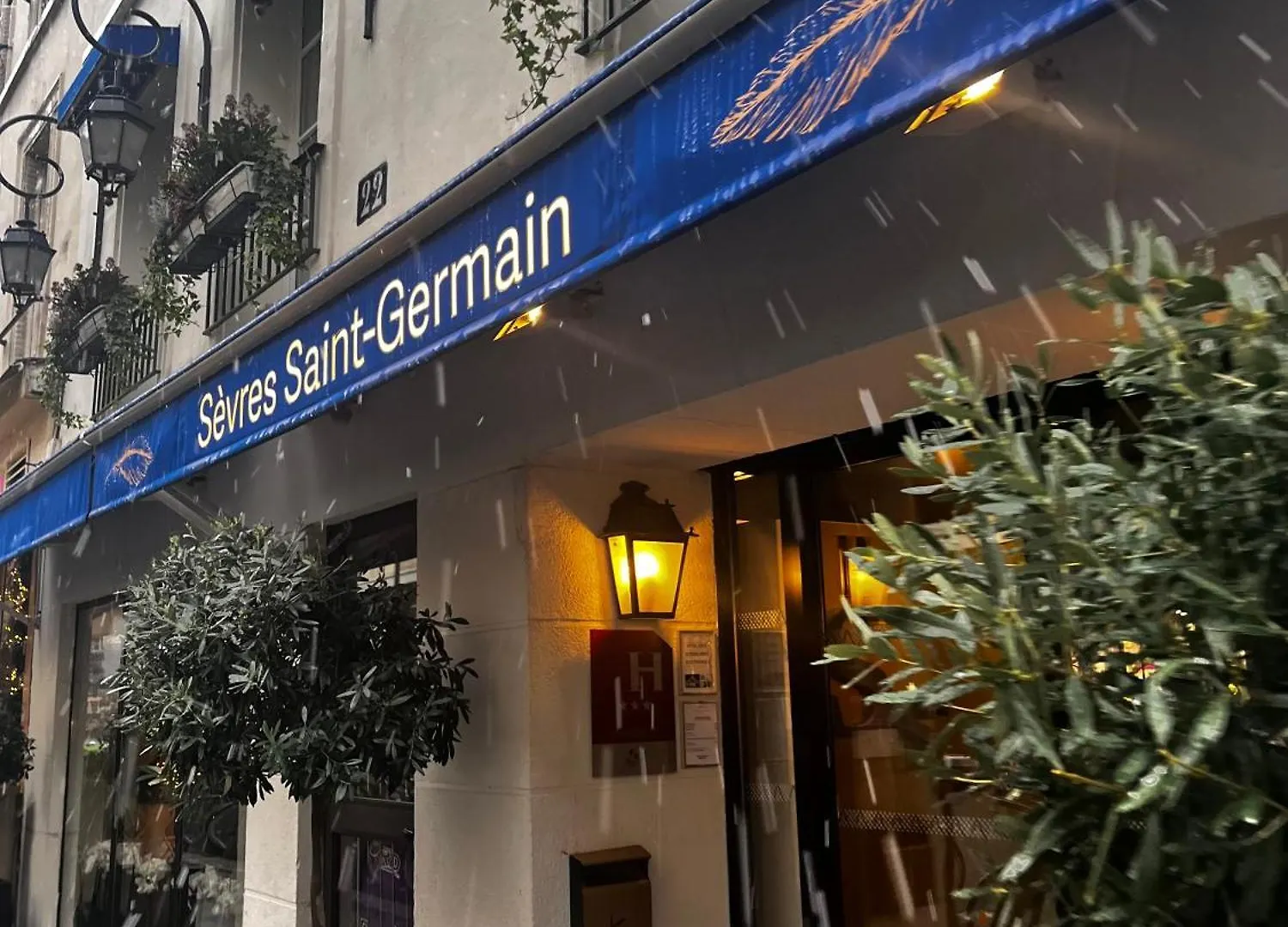 Hotel Sevres Saint Germain 3*