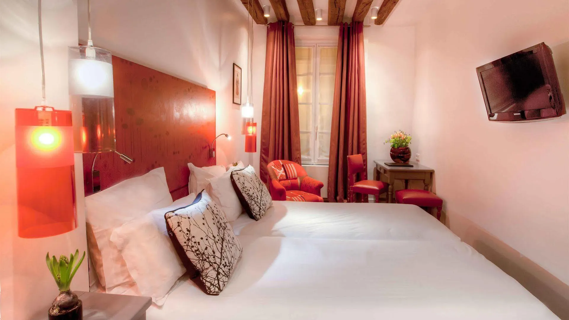Sevres Saint Germain Hotel