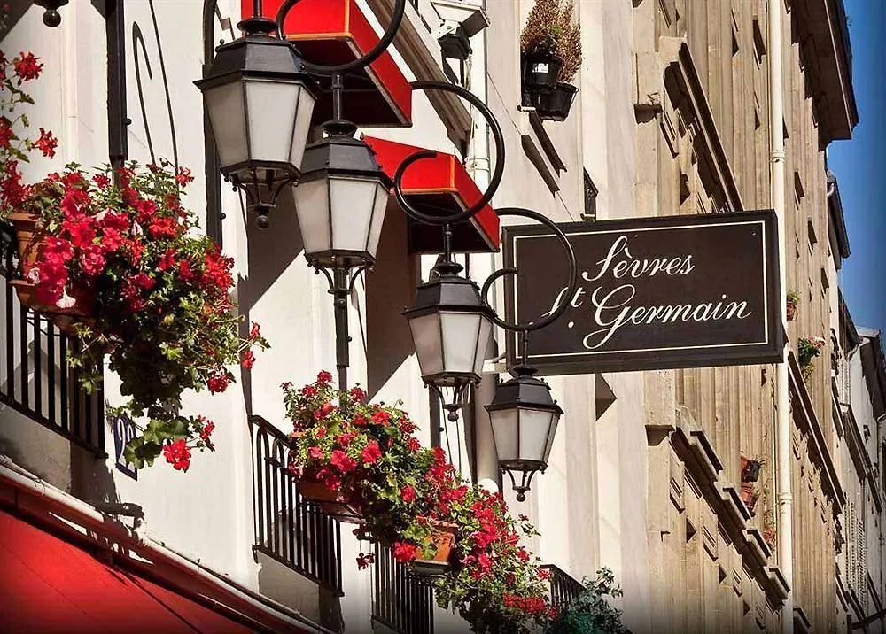 Sèvres Saint Germain Parigi