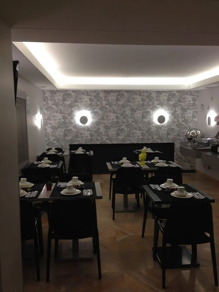 Hotel Sèvres Saint Germain Parigi